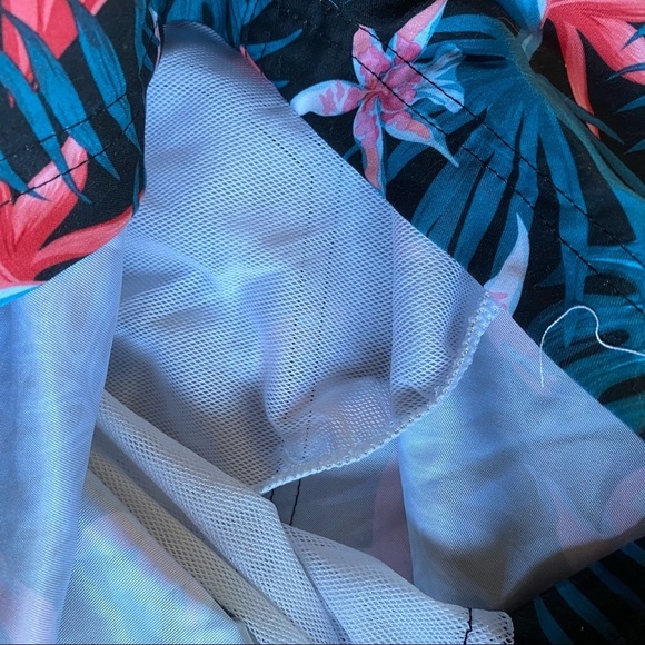 Jake Austin American flamingos  swim trunks NEW L - Picture 4 of 5